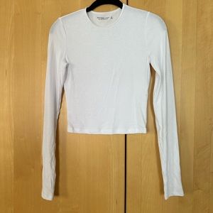 Abercrombie & Fitch essential long-sleeved featherweight rib top
